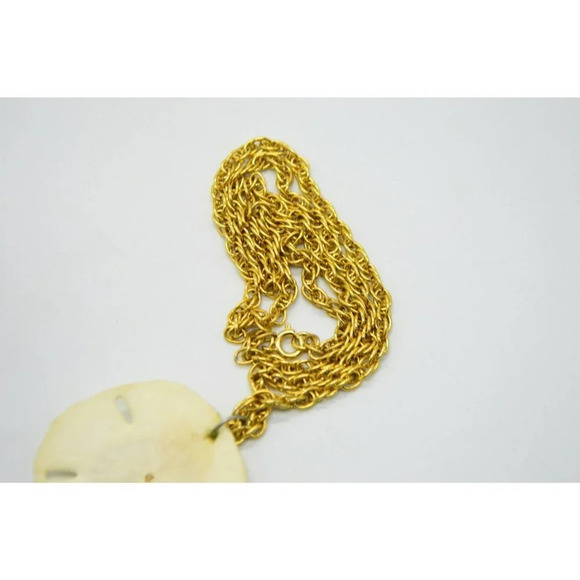 Genuine Sand Dollar Gold Tone Chain Link Pendant Necklace - Picture 4 of 4